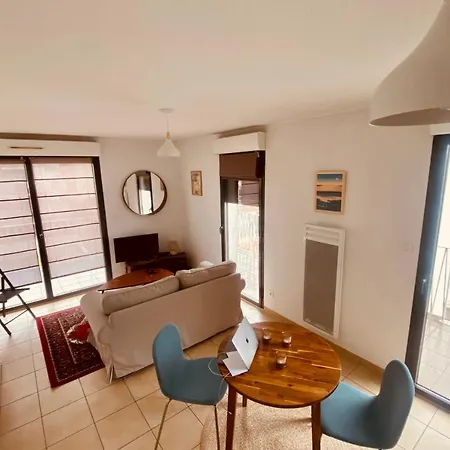 Guestready - An Enjoyable Break In Chartrons Daire Bordeaux