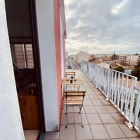 Guestready - An Enjoyable Break In Chartrons Daire Bordeaux